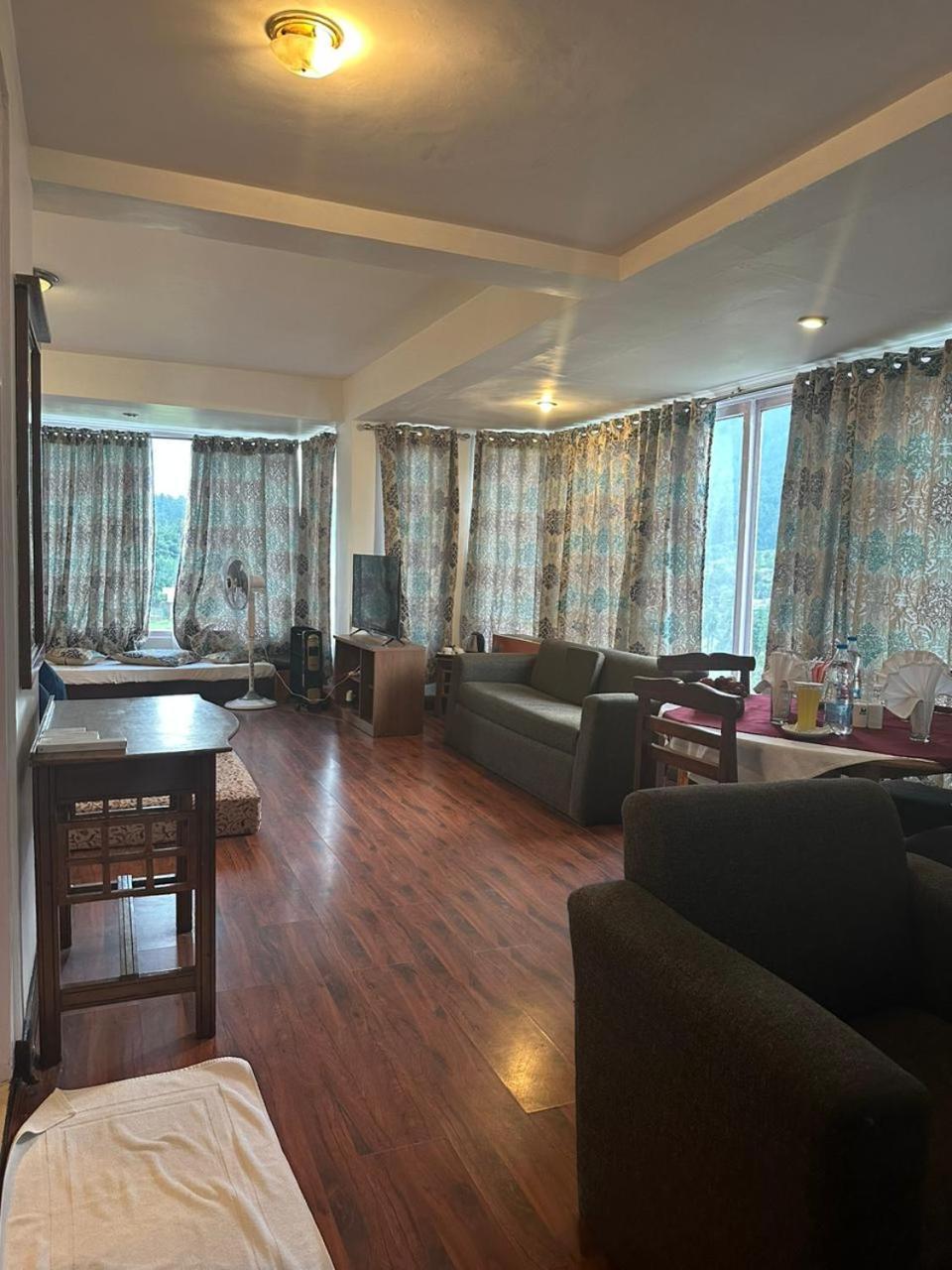 The Quiet Resort Pahalgām 外观 照片